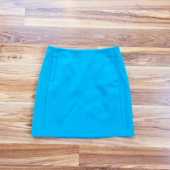 Banana Republic Skirt 6 Turquoise Mini Poly Rayon Spandex Stretch Lined - Picture 1 of 9